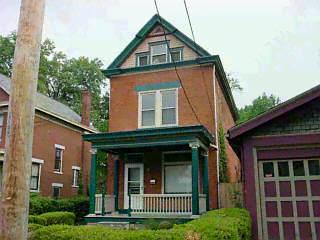 1572 Pullan Ave, Cincinnati, OH 45223 photo 1