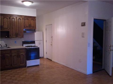 3578 Monteith Ave, Cincinnati, OH 45208 photo 2