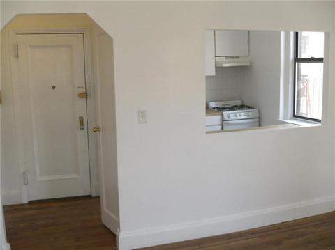 2437 Fairview Ave, Cincinnati, OH 45219 photo 2