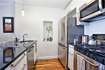 3853 Hydepark Ave, Cincinnati, OH 45209 photo 5