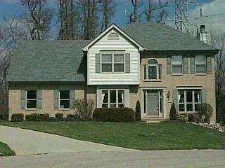 906 Surrey Rdg, Cincinnati, OH 45245 photo 1