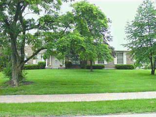 8876 Monte Dr, Montgomery, OH 45242 photo 1