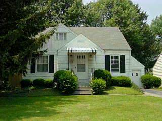 6913 Shamrock Ave, Cincinnati, OH 45231 photo 1