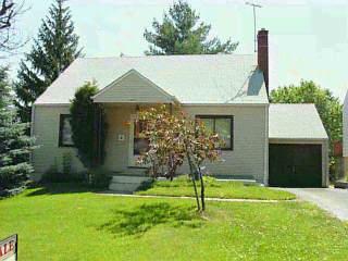 4592 School Section Rd, Cincinnati, OH 45211 photo 1