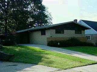 1164 Eastgate Dr, Cincinnati, OH 45231 photo 1