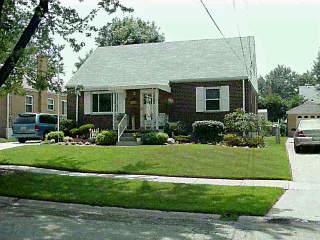 1917 Acorn Dr, Cincinnati, OH 45231 photo 3
