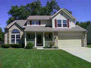 830 Wingate Dr, Cincinnati, OH 45245 photo 3