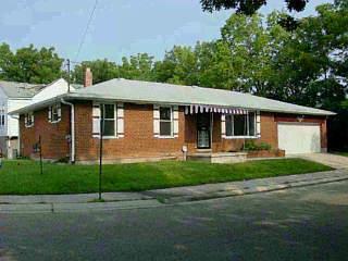 1186 Chamberlain Ave, Lincoln Heights, OH 45215 photo 2
