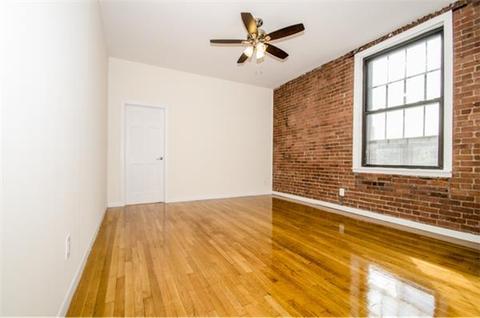 2673 Cora Ave, Cincinnati, OH 45211 photo 7