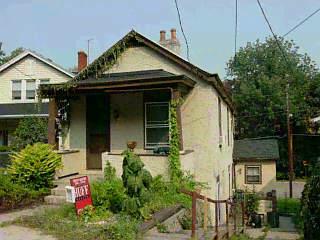 581 Torrence Ln, Cincinnati, OH 45208 photo 2