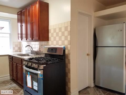 3748 Ebenezer Rd, Cincinnati, OH 45248 photo 9