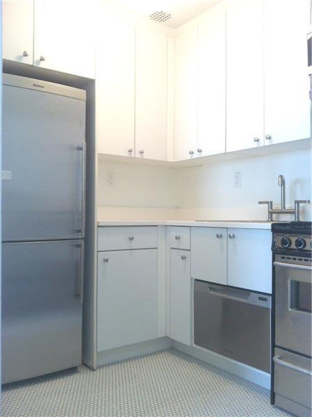 1610 Mcmillan St, Cincinnati, OH 45206 photo 2