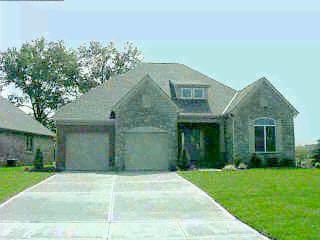 8079 Carnaby Ln, Cincinnati, OH 45249 photo 1