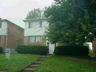 1630 Cresthill Ave, Cincinnati, OH 45237 photo 1