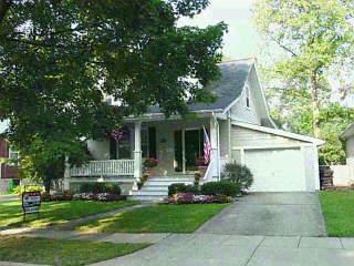 365 Beech Ave, Wyoming, OH 45215 photo 2
