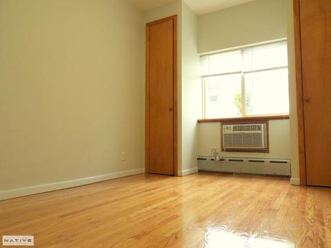 646 Dorgene Ln, Cincinnati, OH 45244 photo 4