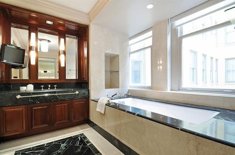 323 Vine St, Hamilton, OH 45011 photo 5