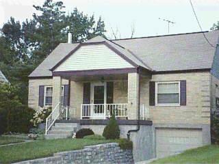 944 Edgetree La, Cincinnati, OH 45238 photo 3