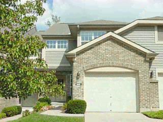 2445 Deerview Ct, Cincinnati, OH 45230 photo 2