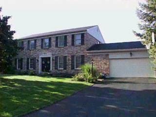 11709 Laurelview Dr, Montgomery, OH 45249 photo 1