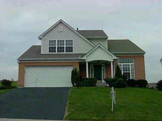 2012 Crest Rd, Forest Park, OH 45240 photo 1