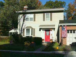 16 Brompton Ln, Greenhills, OH 45218 photo 1