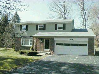 3819 Bennett Rd, Cincinnati, OH 45245 photo 1
