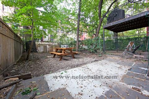 2431 Ingleside Ave, Cincinnati, OH 45206 photo 1