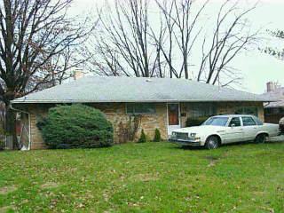 172 Riddle Rd, Woodlawn, OH 45215 photo 1