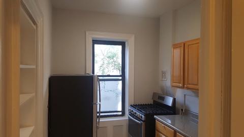 7337 Reading Rd, Cincinnati, OH 45237 photo 12