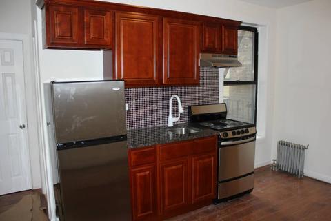 3124 Mapleleaf Ave, Cincinnati, OH 45213 photo 1