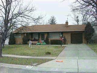 165 Junedale Dr, Greenhills, OH 45218 photo 1
