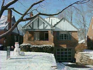 3863 Settle Rd, Mariemont, OH 45227 photo 2