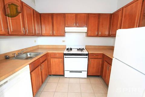 2907 Cavanaugh Ave, Cincinnati, OH 45211 photo 3