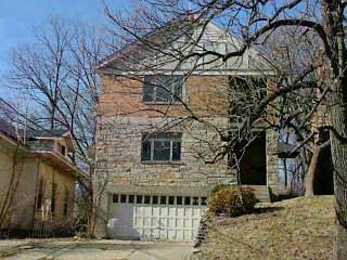 2907 Cavanaugh Ave, Cincinnati, OH 45211 photo 2