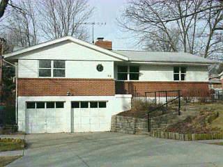 42 Junefield Ave, Greenhills, OH 45218 photo 1