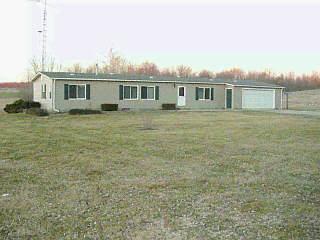 527 Reeder Rd, Blanchester, OH 45107 photo 1