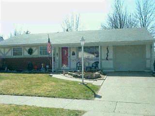 281 Brookforest Dr, Cincinnati, OH 45238 photo 3