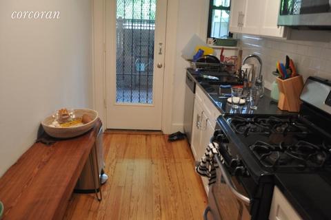 1130 Seton Ave, Cincinnati, OH 45205 photo 1
