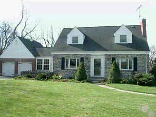 8432 Mayfair St, Cincinnati, OH 45216 photo 1