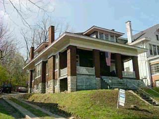 641 Riddle Rd, Cincinnati, OH 45220 photo 1