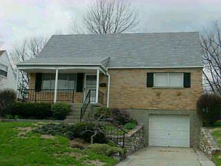 341 Robben Ln, Cincinnati, OH 45238 photo 1