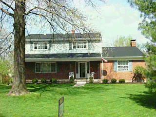 5990 Beechtop Dr, Cincinnati, OH 45233 photo 1