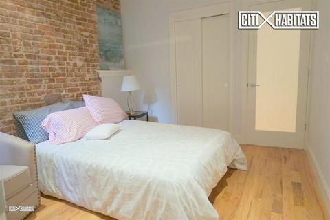 987 Hatch St, Cincinnati, OH 45202 photo 4