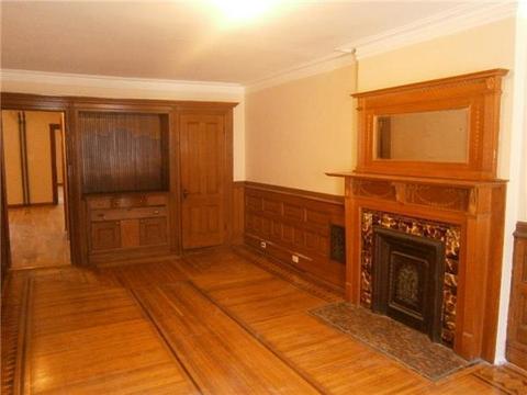 225 University Ave, Cincinnati, OH 45219 photo 1