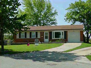 11405 Riga Ct, Forest Park, OH 45240 photo 2