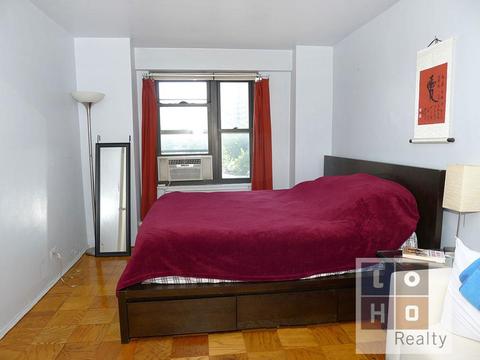 1008 Schiff Ave, Cincinnati, OH 45205 photo 2