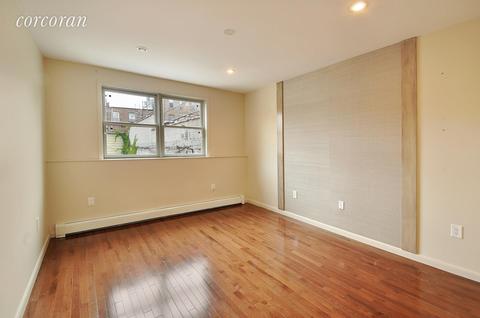 2572 Liddell St, Cincinnati, OH 45225 photo 6