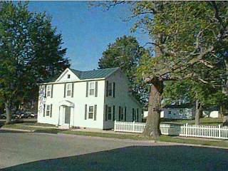 113 East St, Gratis, OH 45330 photo 3