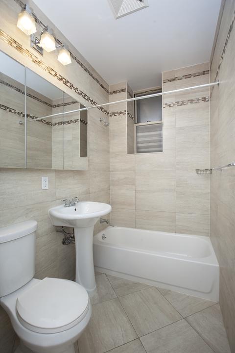 7516 Anthonywayne A, Cincinnati, OH 45216 photo 7